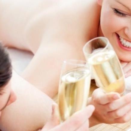 Champagne Lounge Massage